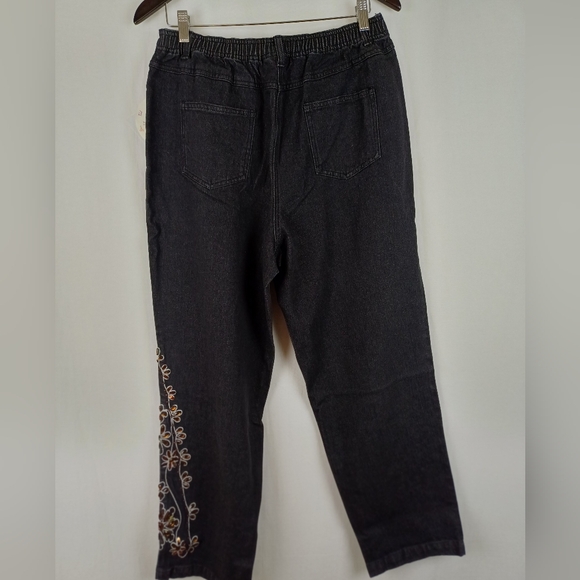 NWT Quacker Factory Bronze Stones and Metallic Floral Bootcut Jeans Black A16586 - Picture 7 of 8